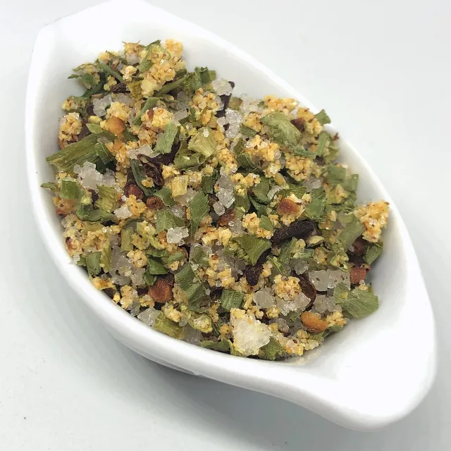 Clove Salt